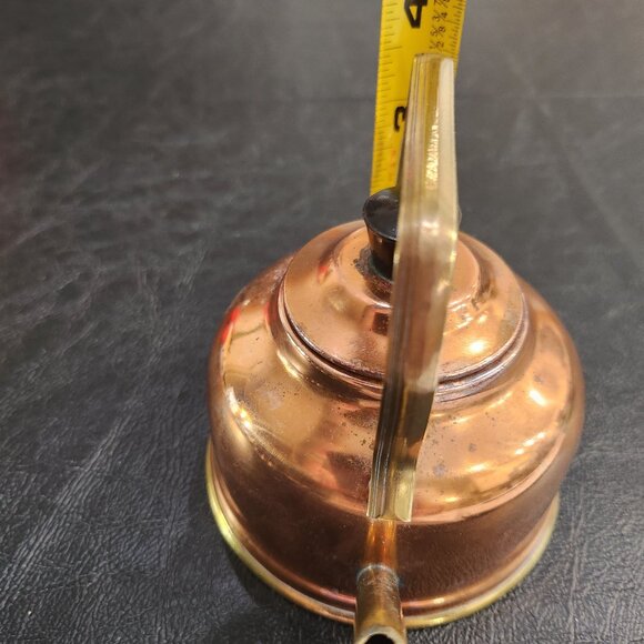 Miniature English vintage copper kettle with brass handle - Picture 6 of 6